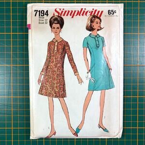 Vintage Simplicity 7194 Sz 12 Bust 32 A Line Dress Long and Short Sleeve CC 1967